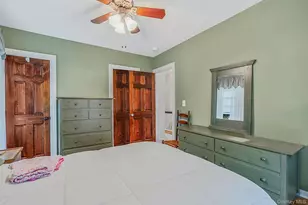 34 Drake St, Malverne, NY 11565 - Photo 12