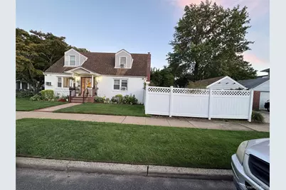 276 85th Avenue, Floral Park, NY 11001 - Photo 12