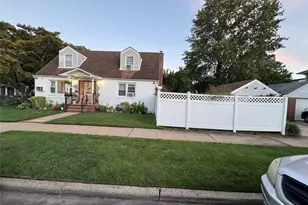 276 85th Ave, Floral Park, NY 11001 - Photo 12
