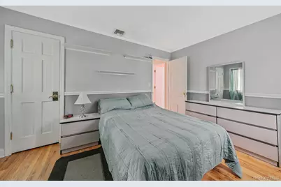 26 Heritage Place S, Nesconset, NY 11767 - Photo 14