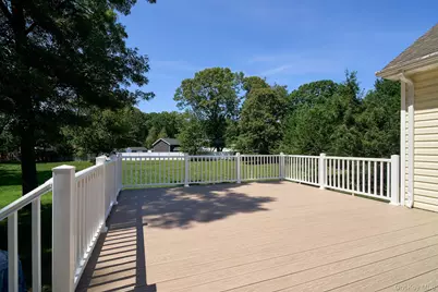 11 Embassy Road, Selden, NY 11784 - Photo 32