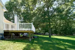 11 Embassy Rd, Selden, NY 11784 - Photo 34