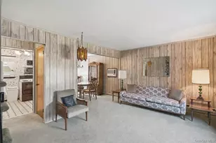 695 Eileen Ct, Franklin Square, NY 11010 - Photo 2