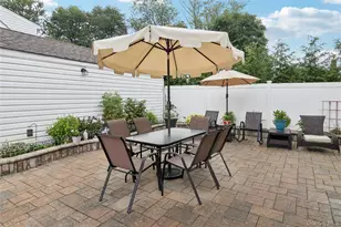 2327 Penatiquit Ave, Seaford, NY 11783 - Photo 20