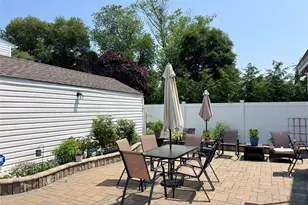 2327 Penatiquit Ave, Seaford, NY 11783 - Photo 4