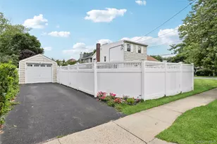 2327 Penatiquit Ave, Seaford, NY 11783 - Photo 2