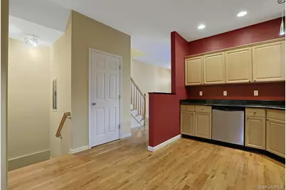 60 Alexander Court, Nanuet, NY 10954 - Photo 12