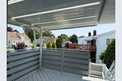 276 N Lewis Avenue, Lindenhurst, NY 11757 - Photo 20