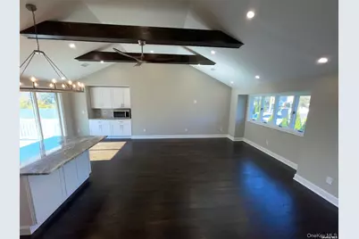 3874 Jerusalem Avenue #MAIN FL, Seaford, NY 11783 - Photo 12