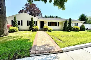 2875 Ocean Ave, Ronkonkoma, NY 11779 - Photo 6