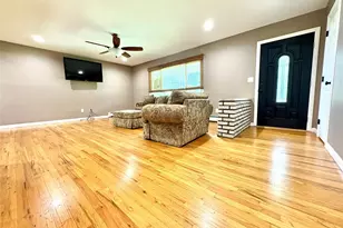 2875 Ocean Ave, Ronkonkoma, NY 11779 - Photo 12