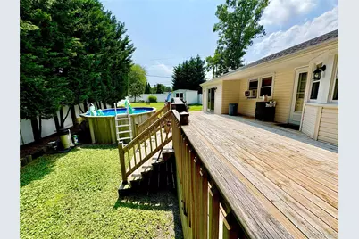 2875 Ocean Avenue, Ronkonkoma, NY 11779 - Photo 40