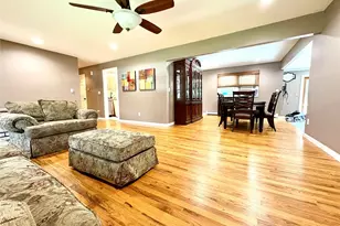 2875 Ocean Ave, Ronkonkoma, NY 11779 - Photo 14