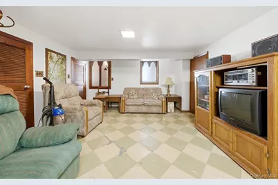 19 Ridgewood Avenue, Yonkers, NY 10704 - Photo 30