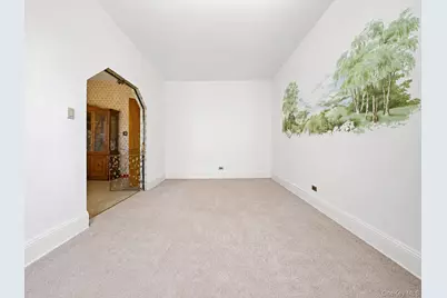 19 Ridgewood Avenue, Yonkers, NY 10704 - Photo 14