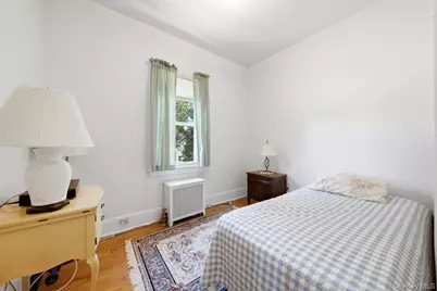 19 Ridgewood Avenue, Yonkers, NY 10704 - Photo 20