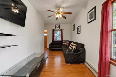 349 Werns Avenue, Elmont, NY 11003 - Photo 4