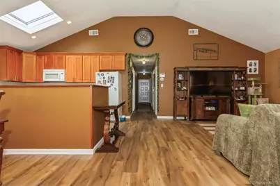 10 Marina Road, Island Park, NY 11558 - Photo 4