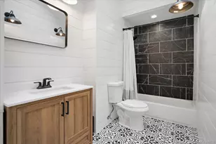 37 Storyland Ln, East Setauket, NY 11733 - Photo 20