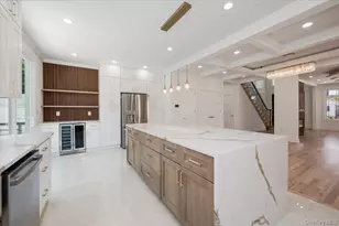64 Landau Ave, Elmont, NY 11003 - Photo 12