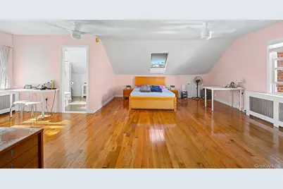 850 Washington Street, Franklin Square, NY 11010 - Photo 4