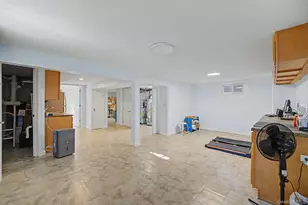 850 Washington St, Franklin Square, NY 11010 - Photo 10