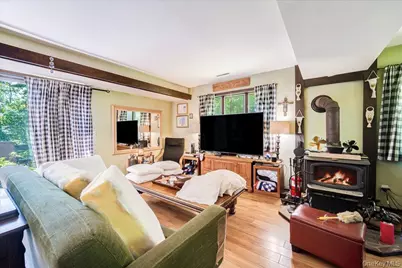10-12 Woodlea Road, Salt Point, NY 12578 - Photo 36