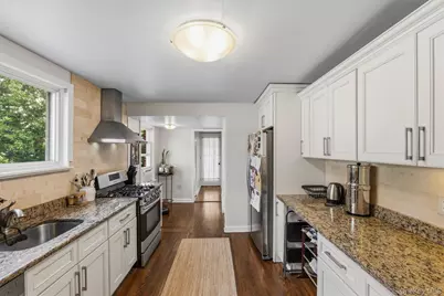 165 Hale Avenue, White Plains, NY 10605 - Photo 14