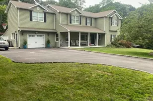 4 Harrison Ave, East Setauket, NY 11733 - Photo 2