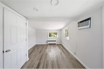 99 Green Avenue, Patchogue, NY 11772 - Photo 14