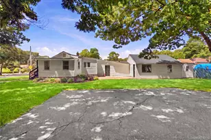 99 Green Ave, Patchogue, NY 11772 - Photo 2