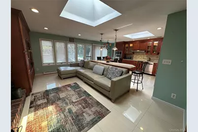 23 Pimlico Drive, Commack, NY 11725 - Photo 2