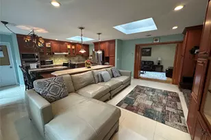 23 Pimlico Dr, Commack, NY 11725 - Photo 18