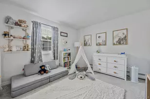 134 Paris Ct, West Islip, NY 11795 - Photo 18