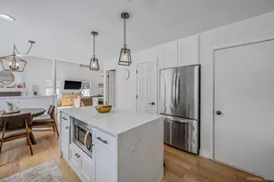 134 Paris Ct, West Islip, NY 11795 - Photo 10