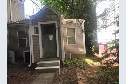39 Hooker Apt  3 Avenue #3, Poughkeepsie, NY 12601 - Photo 12