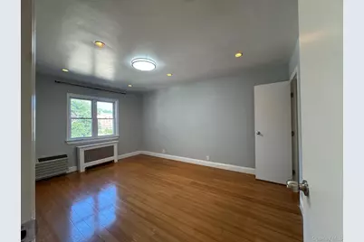 5841 205th Street, Bayside, NY 11364 - Photo 10