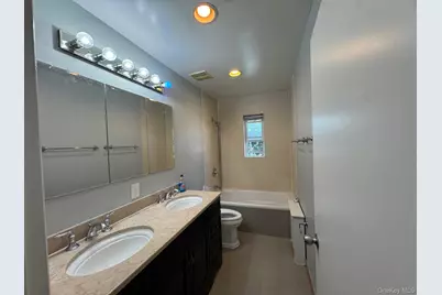 5841 205th Street, Bayside, NY 11364 - Photo 14