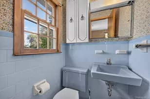 315 Pine Bush Rd, Stone Ridge, NY 12484 - Photo 16