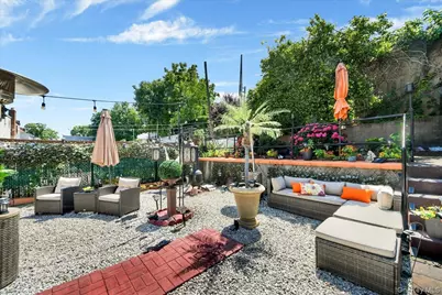 279 Throggs Neck Boulevard, Bronx, NY 10465 - Photo 28
