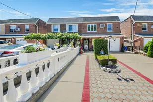 279 Throggs Neck Blvd, Bronx, NY 10465 - Photo 1