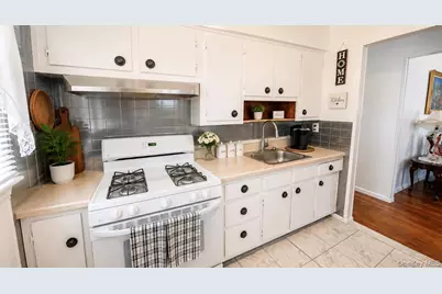 1743 Atherton Avenue, Elmont, NY 11003 - Photo 10