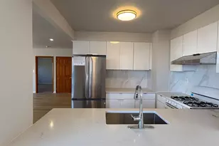 4231 Colden St, Flushing, NY 11355 - Photo 8
