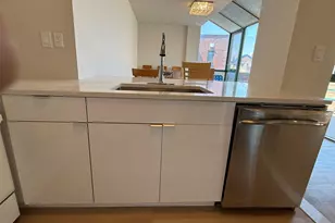 4231 Colden St, Flushing, NY 11355 - Photo 8