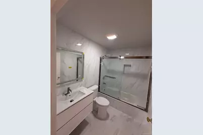 4231 Colden Street #F7A, Flushing, NY 11355 - Photo 24