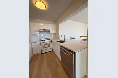 4231 Colden Street #F7A, Flushing, NY 11355 - Photo 6