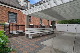 10-11 Bay 24th St, Far Rockaway, NY 11691 - Photo 36