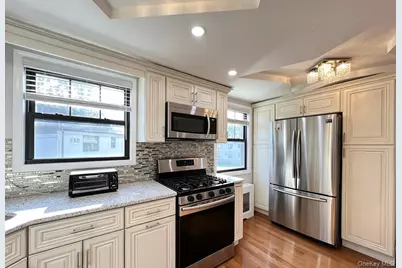 13714 68th Drive #B, Flushing, NY 11367 - Photo 8
