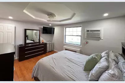 13714 68th Drive #B, Flushing, NY 11367 - Photo 10