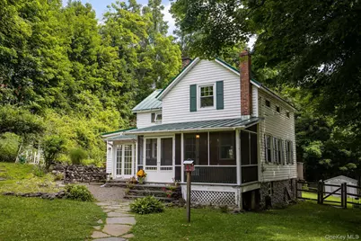 390 Water Street Road, Hudson, NY 12534 - Photo 2